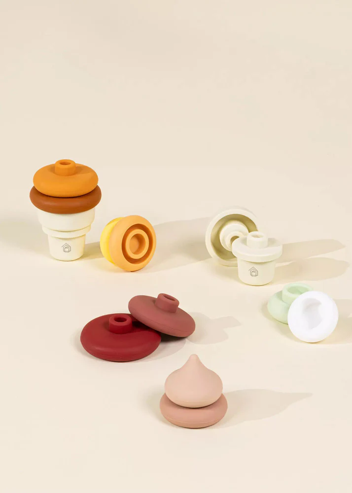 3 Sets of Silicone Stackable IceCream Cones 18 pcs - Image 13