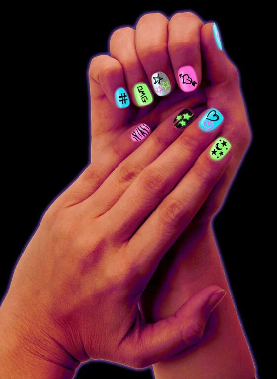 Alex - Spa - Glow Sketch It Nail Pens - Image 2