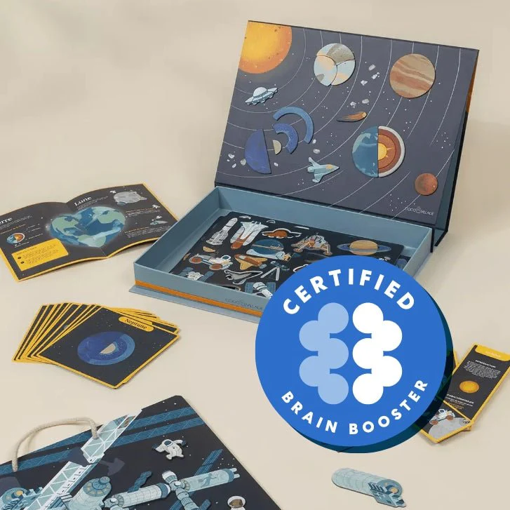 Coco Village Interactive & Magnetic Encyclopedia – Space Discovery (English Version)