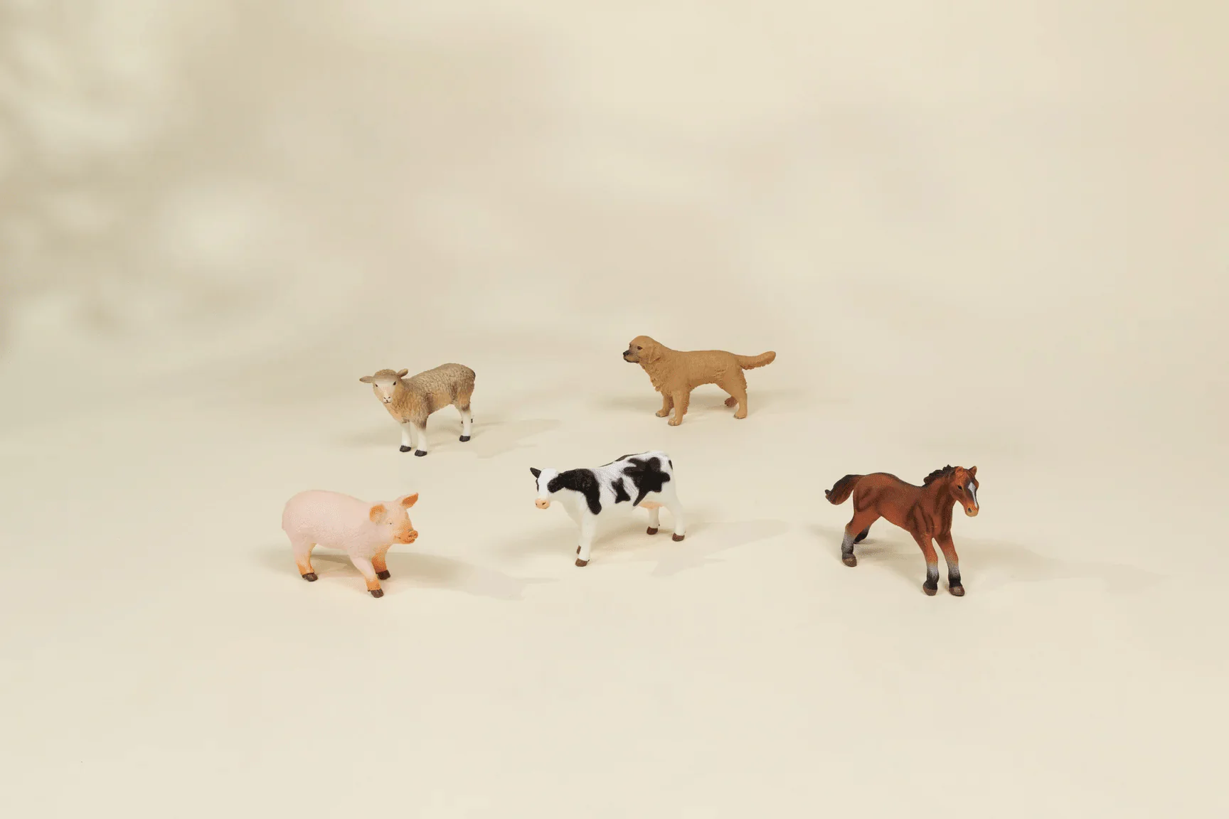 Large Farm Animal Play Figurine – Pig - Image 2