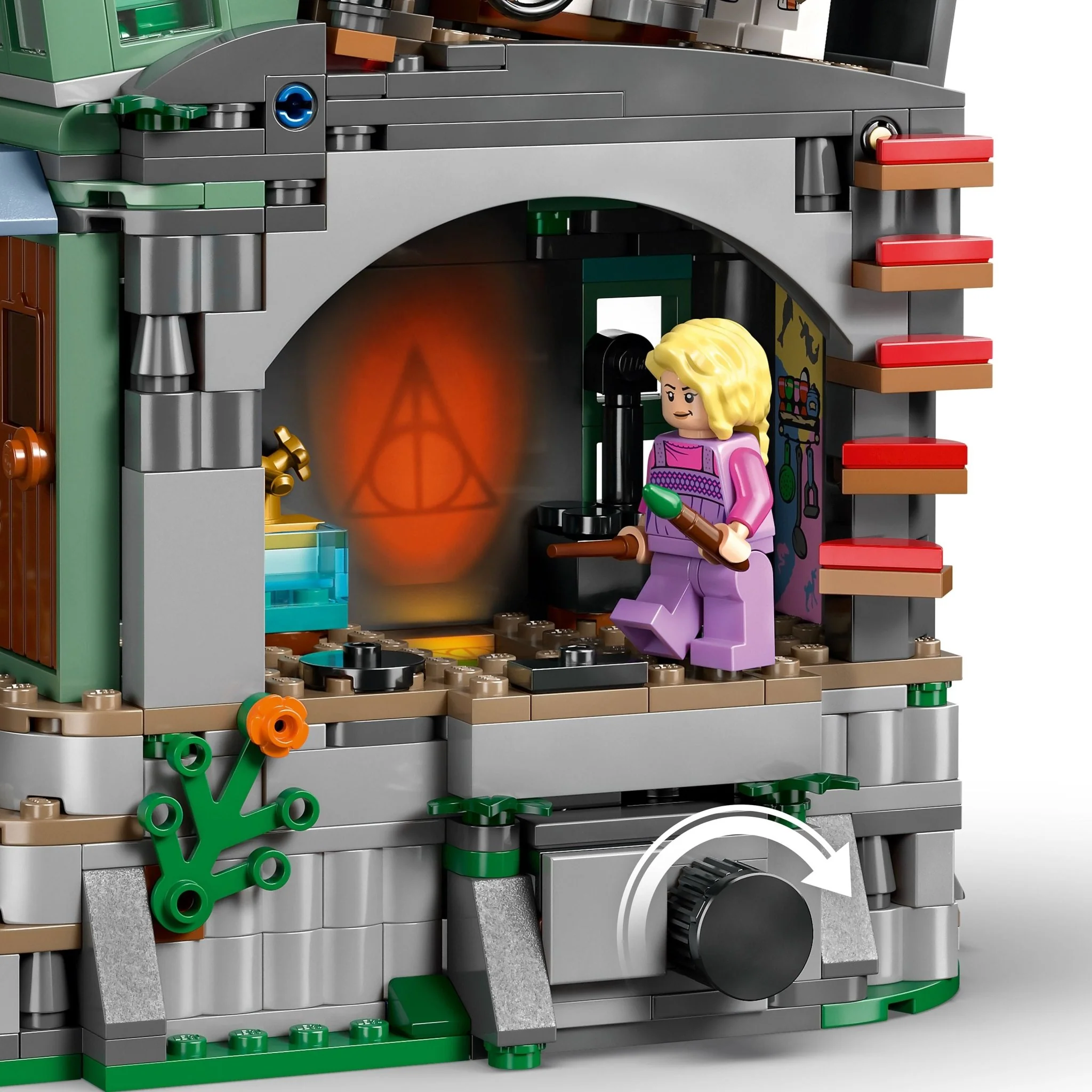 LEGO Luna Lovegood’s House 76467 - Image 3