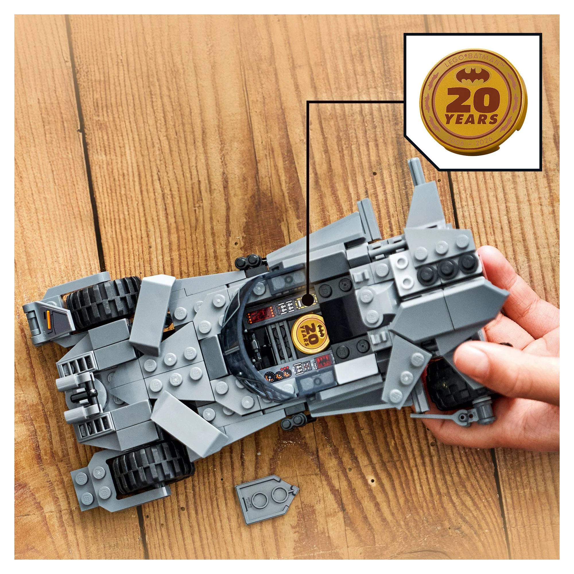 LEGO DC Batman: Batman v Superman Batmobile 76331 - Image 6