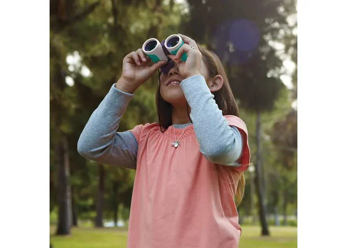 Nancy B's Science Club® Binoculars & Wildlife Journal - Image 3