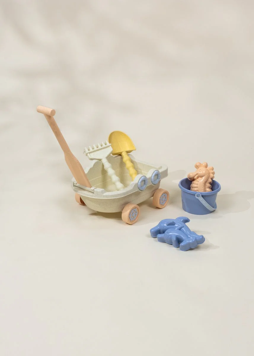 Oversized 6-Piece Wheat Straw Sand Toy Set – Wagon & Accessories - Image 4