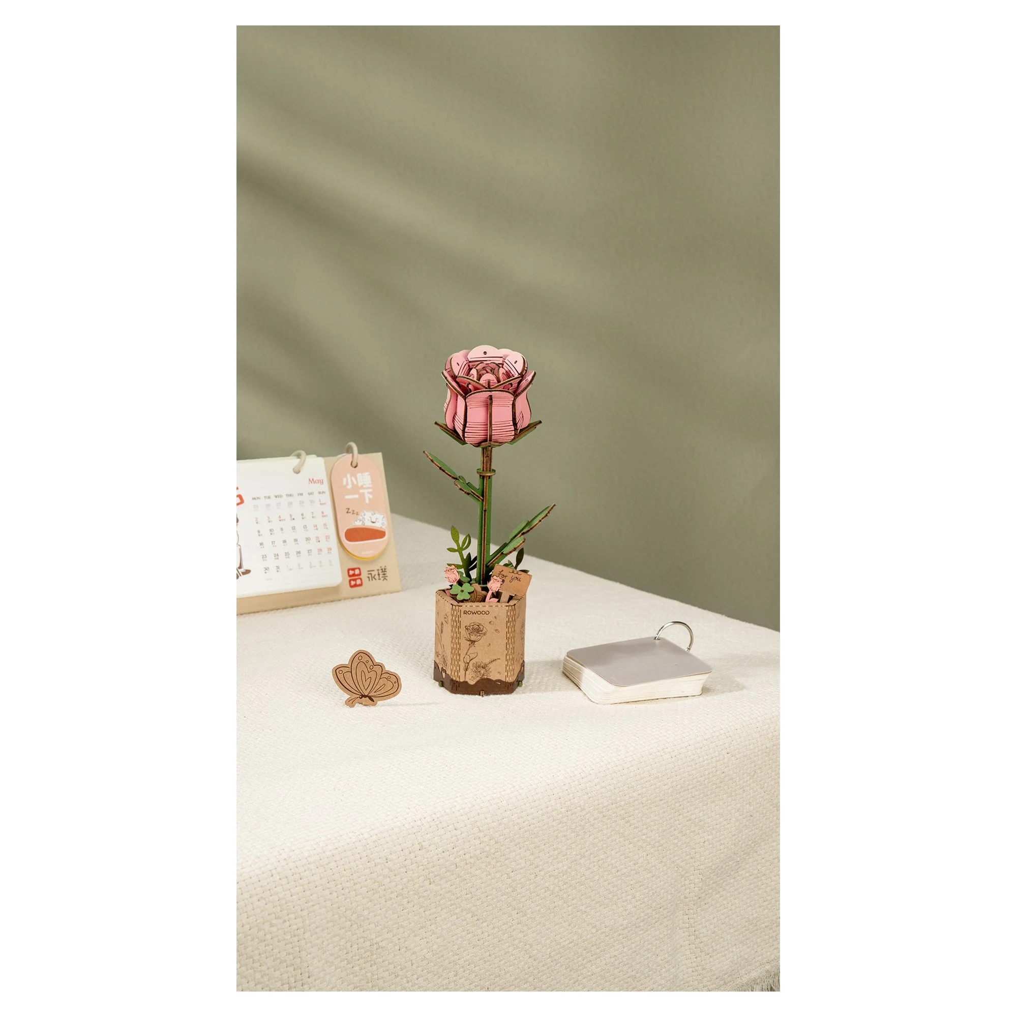 Rowood Pink Rose Model Kit - Image 2
