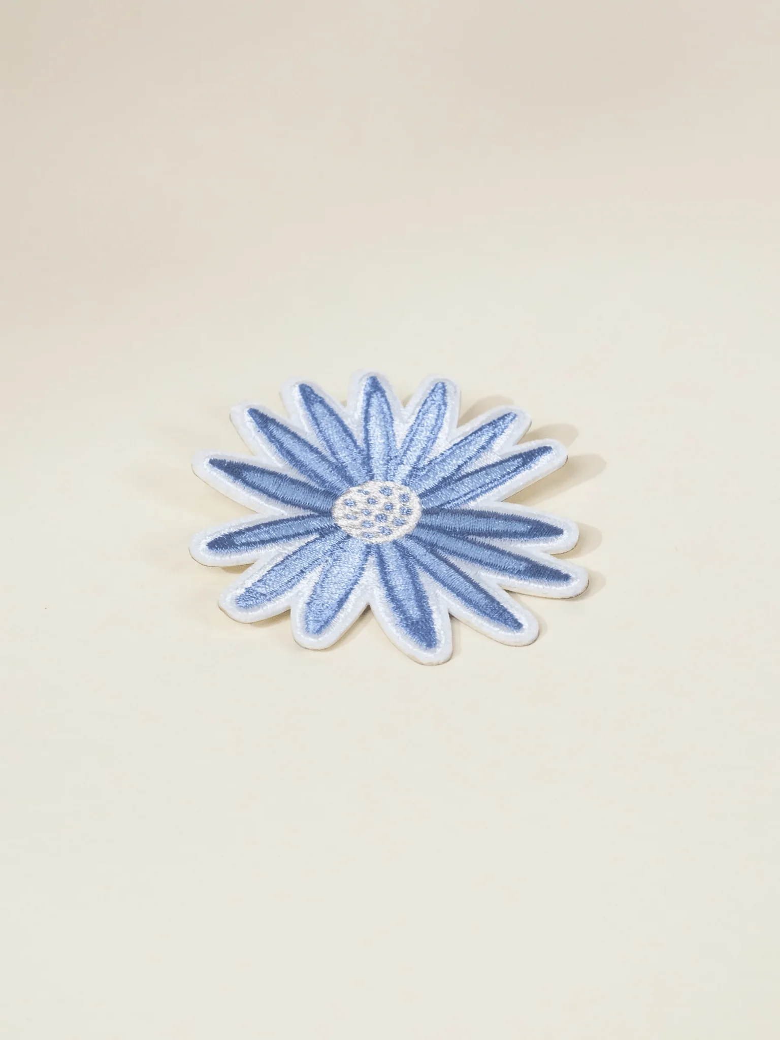 Reusable Stick-On Patch - Daisy