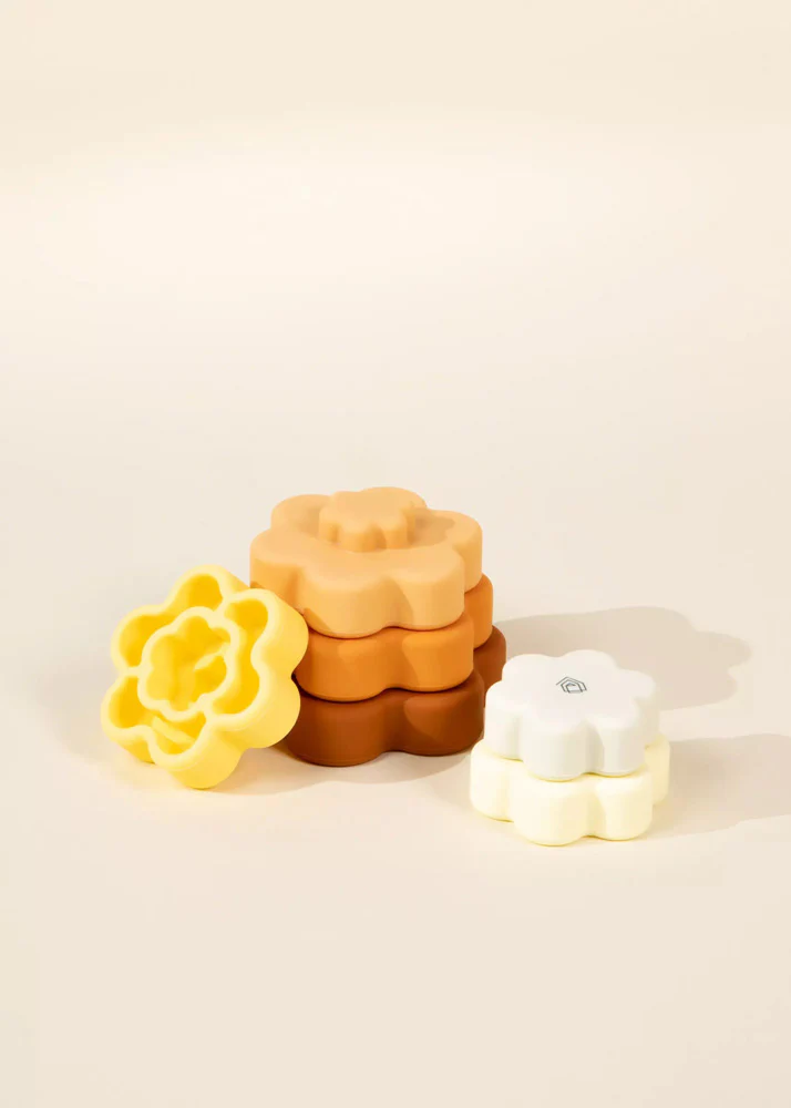 Set of 6 Silicone Stackable Flowers - Image 11