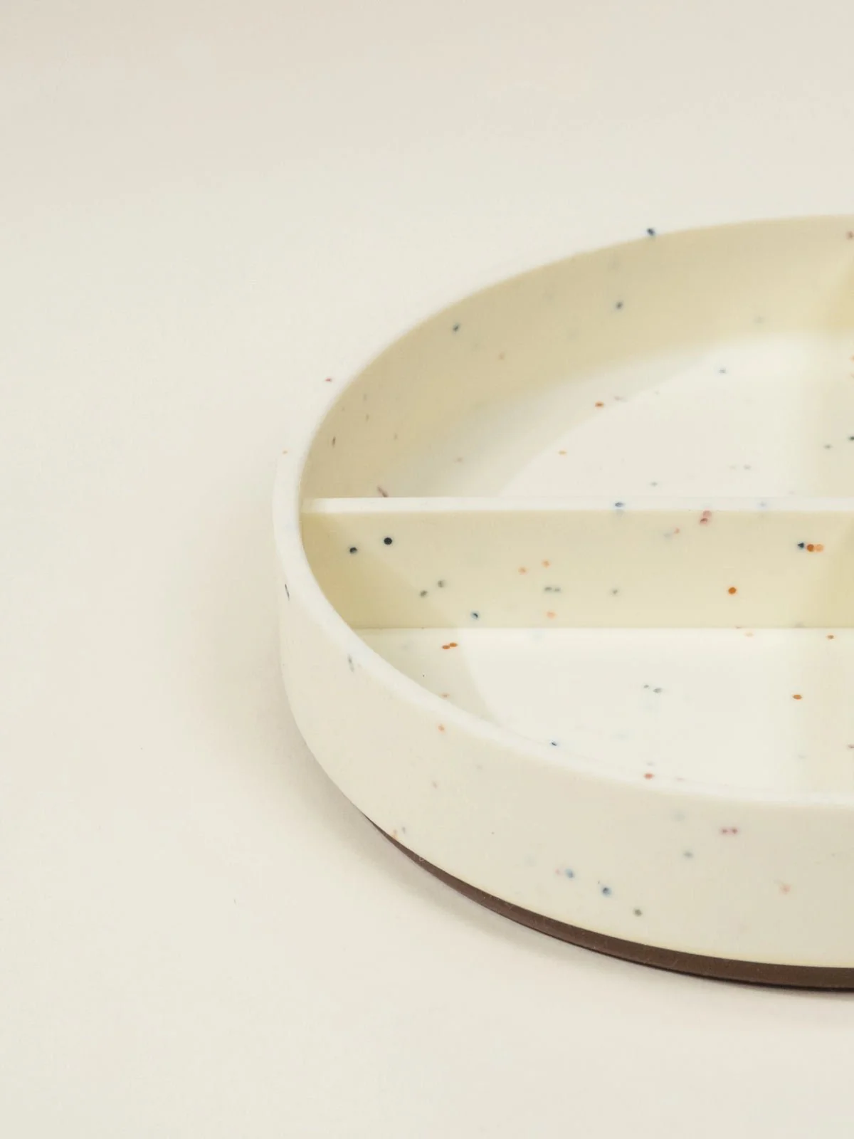 Silicone Baby Suction Divided Plate – Pottery Collection - Image 3