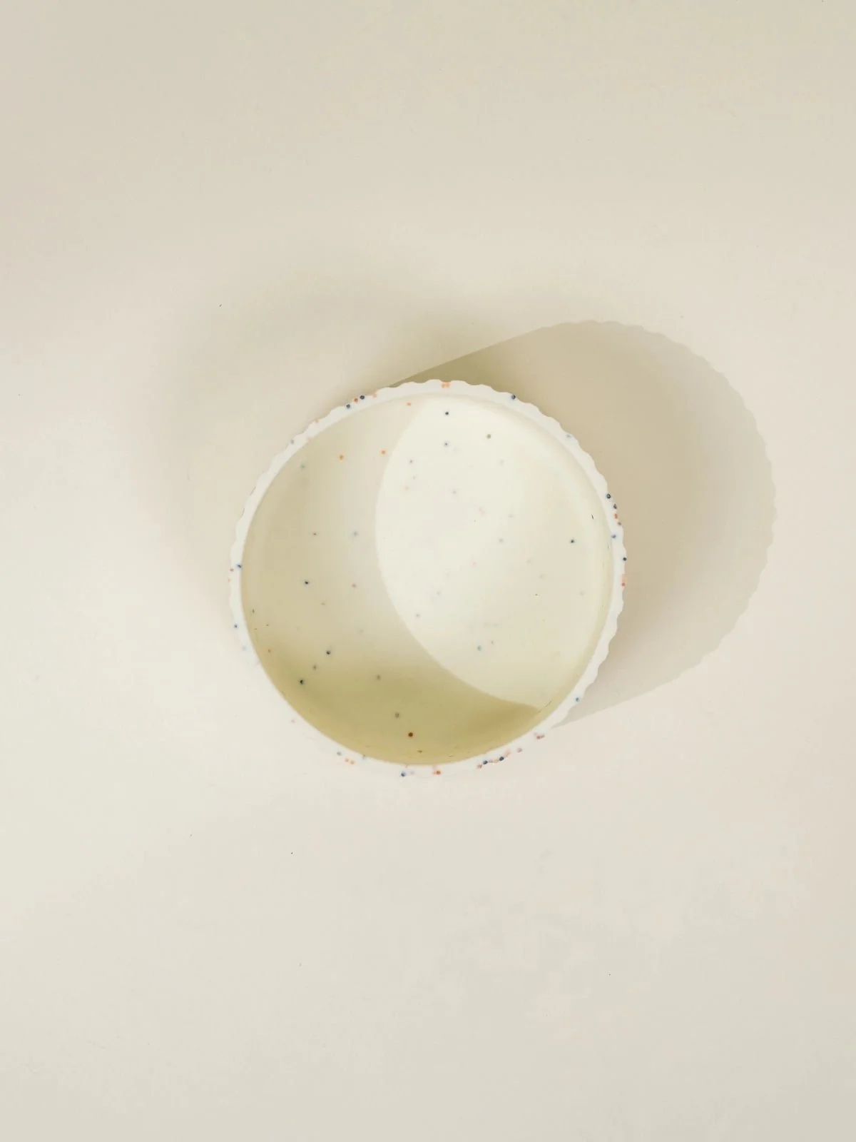 Silicone Toddler Bowl – Pottery Collection - Image 4