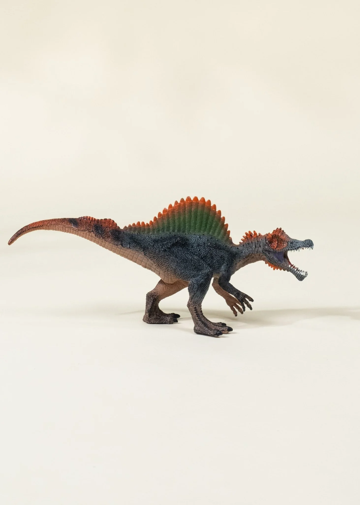 Coco Village Spinosaurus Dinosaur in a Collectible Box - Image 3