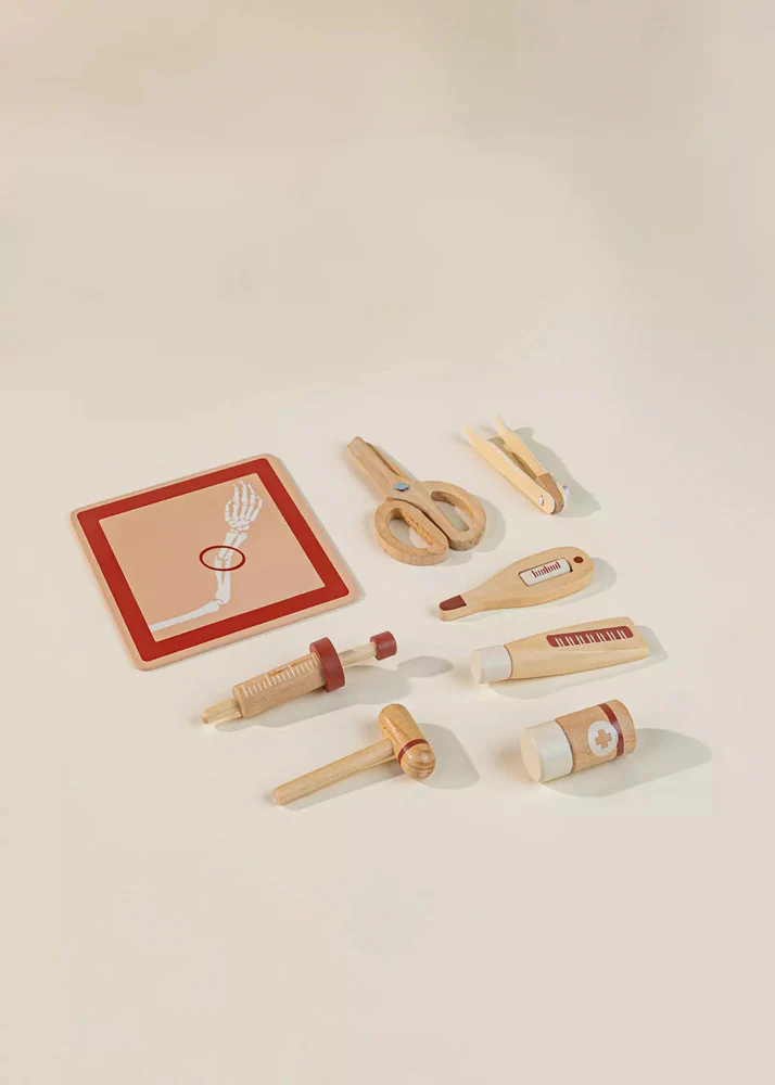 Coco Village Wooden Doctor Playset - Image 9