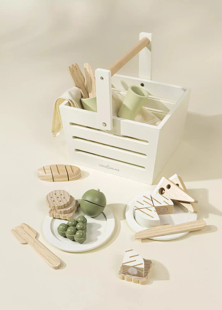 Coco Village Wooden Picnic Playset and Accessories - Image 7